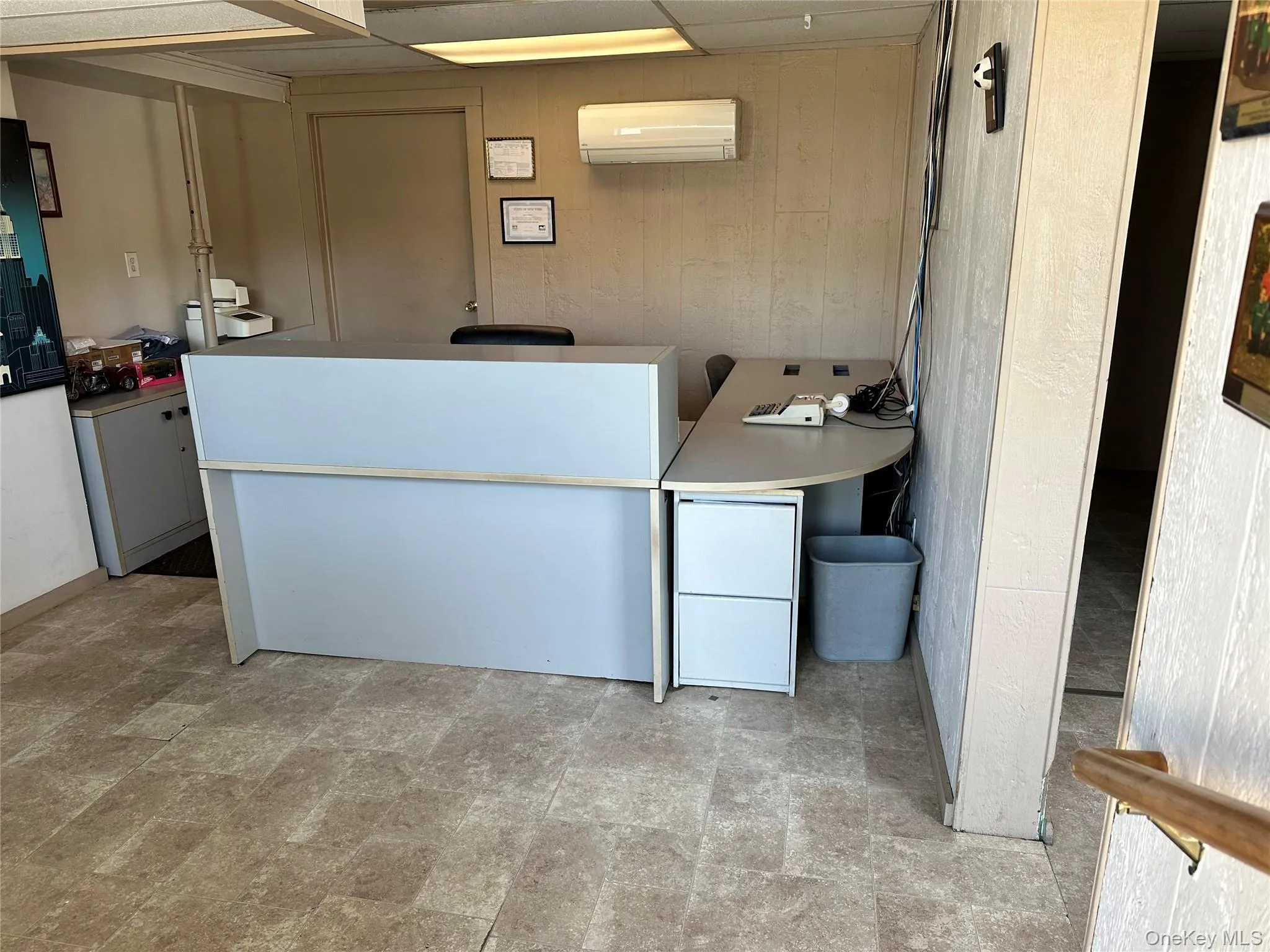 Waiting room, shared Waiting room, shared