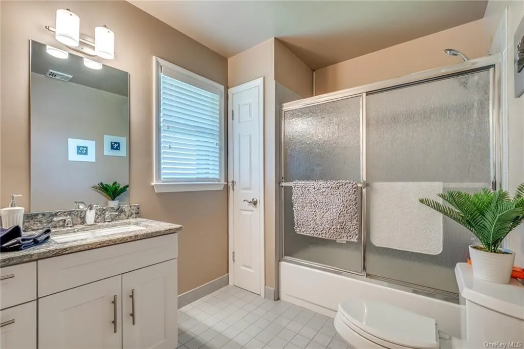 81 Jefferson Street, Woodbury, NY, 4 Bedrooms Bedrooms, 10 Rooms Rooms,2 BathroomsBathrooms,Residential Lease,Idx,Jefferson,881102 81 Jefferson Street, Woodbury, NY, 4 Bedrooms Bedrooms, 10 Rooms Rooms,2 BathroomsBathrooms,Residential Lease,Idx,Jefferson,881102