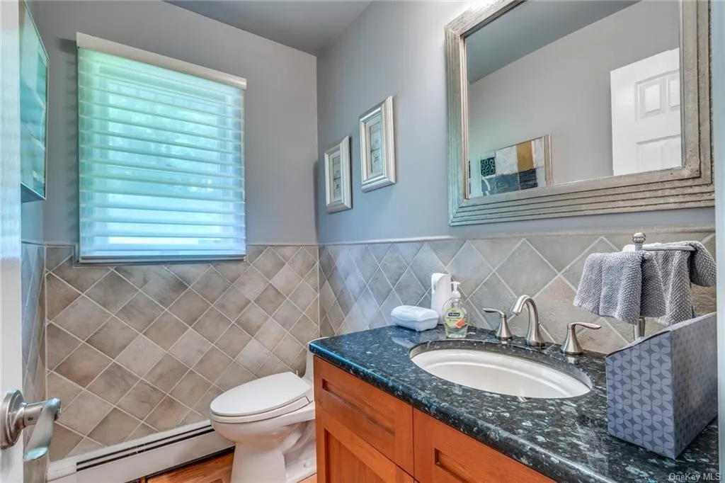 81 Jefferson Street, Woodbury, NY, 4 Bedrooms Bedrooms, 10 Rooms Rooms,2 BathroomsBathrooms,Residential Lease,Idx,Jefferson,881102 81 Jefferson Street, Woodbury, NY, 4 Bedrooms Bedrooms, 10 Rooms Rooms,2 BathroomsBathrooms,Residential Lease,Idx,Jefferson,881102