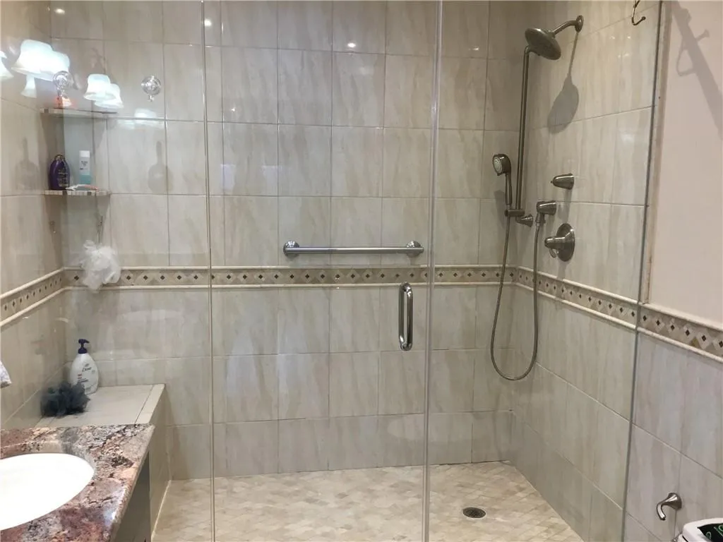 81 Jefferson Street, Woodbury, NY, 4 Bedrooms Bedrooms, 10 Rooms Rooms,2 BathroomsBathrooms,Residential Lease,Idx,Jefferson,881102 81 Jefferson Street, Woodbury, NY, 4 Bedrooms Bedrooms, 10 Rooms Rooms,2 BathroomsBathrooms,Residential Lease,Idx,Jefferson,881102