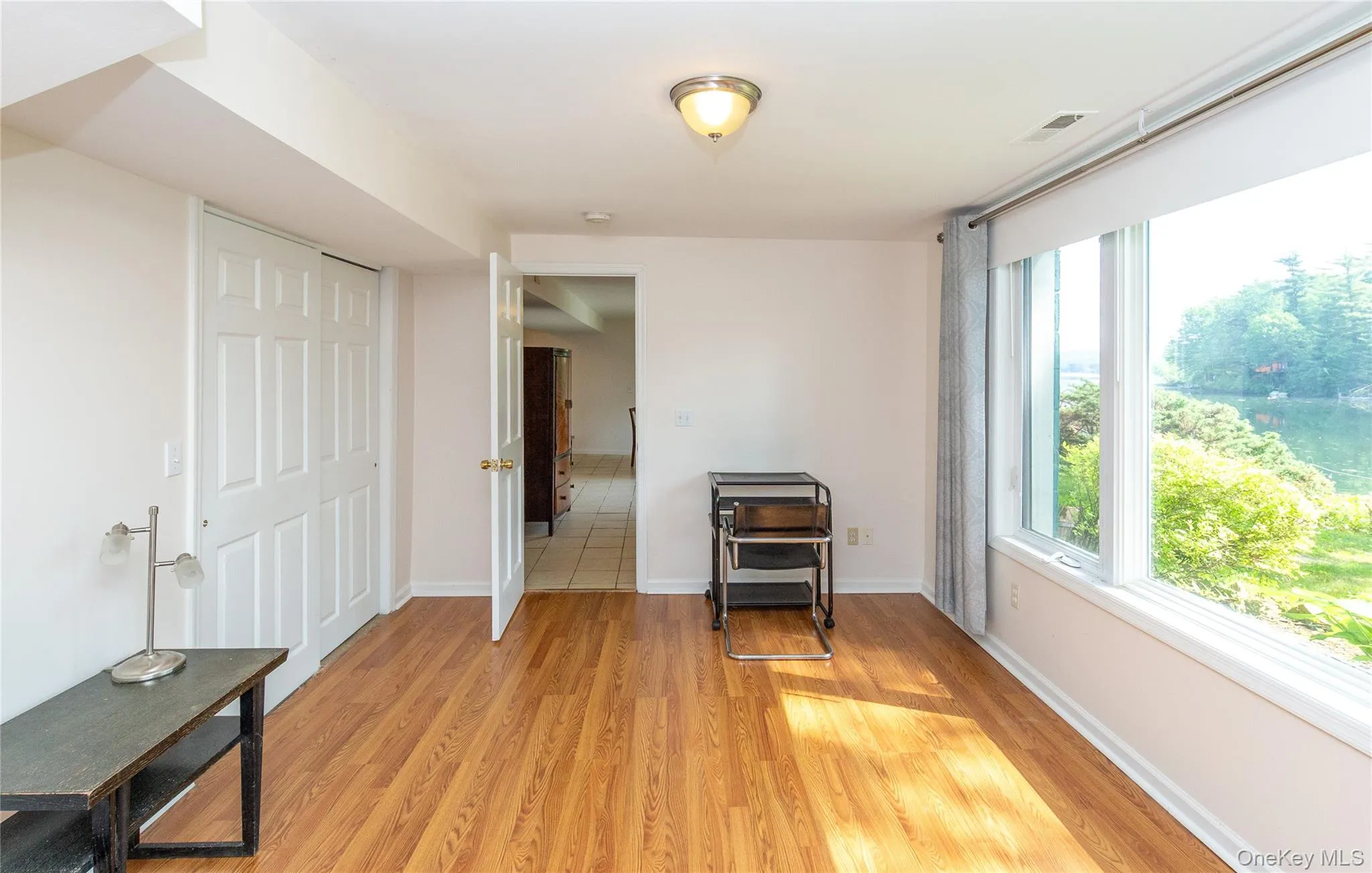 Den, guest room, home office, etc. Den, guest room, home office, etc.