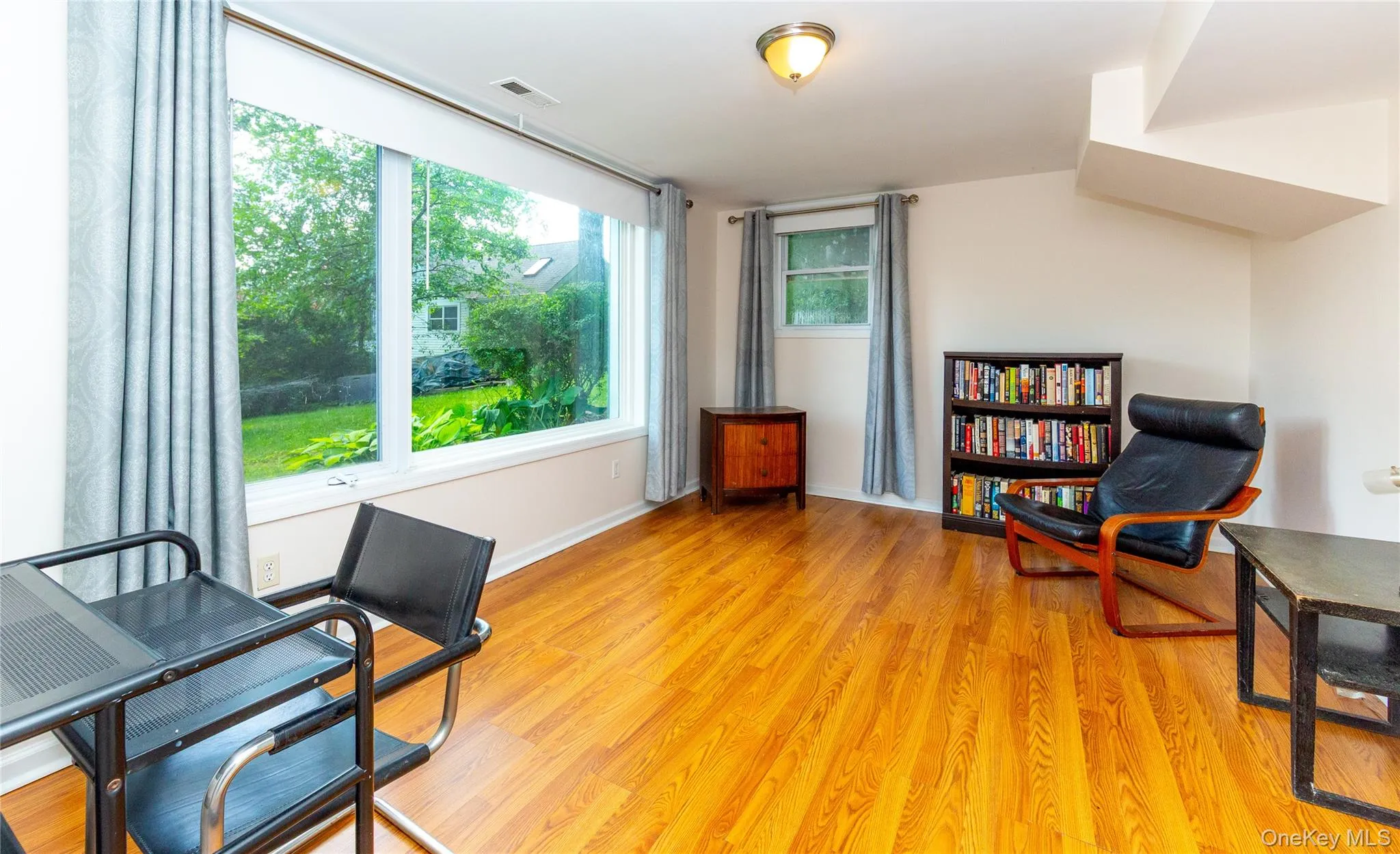 Additional flexible room. Additional flexible room.