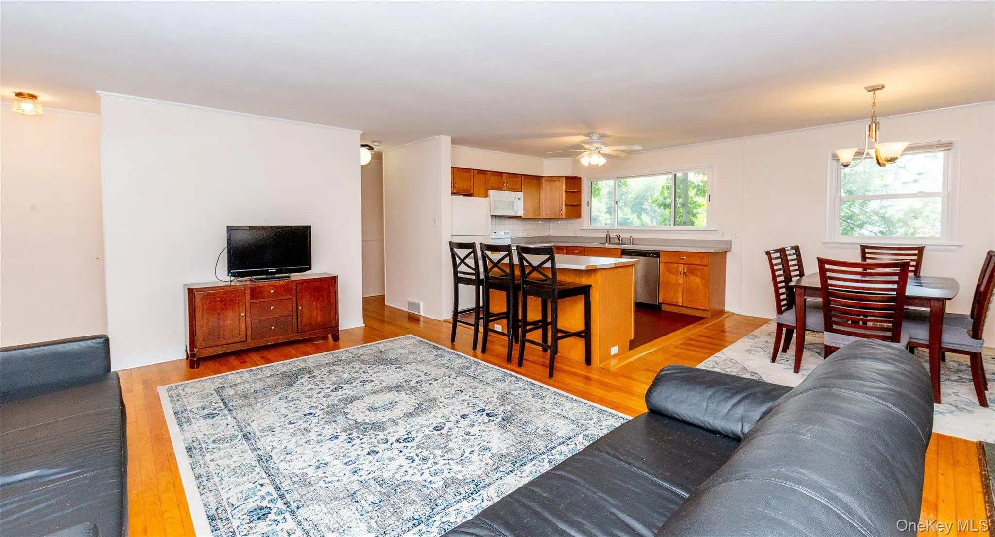 This rental can be delivered fully furnished. This rental can be delivered fully furnished.