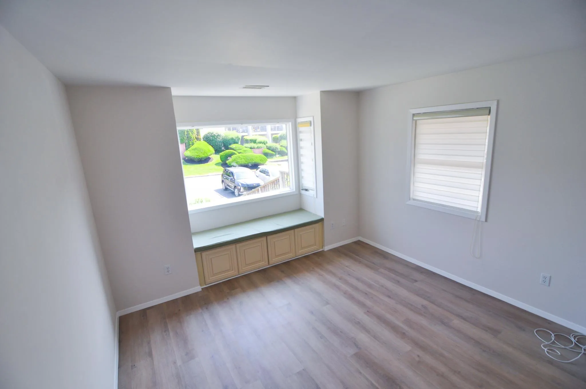 2nd Bedroom 2nd Bedroom