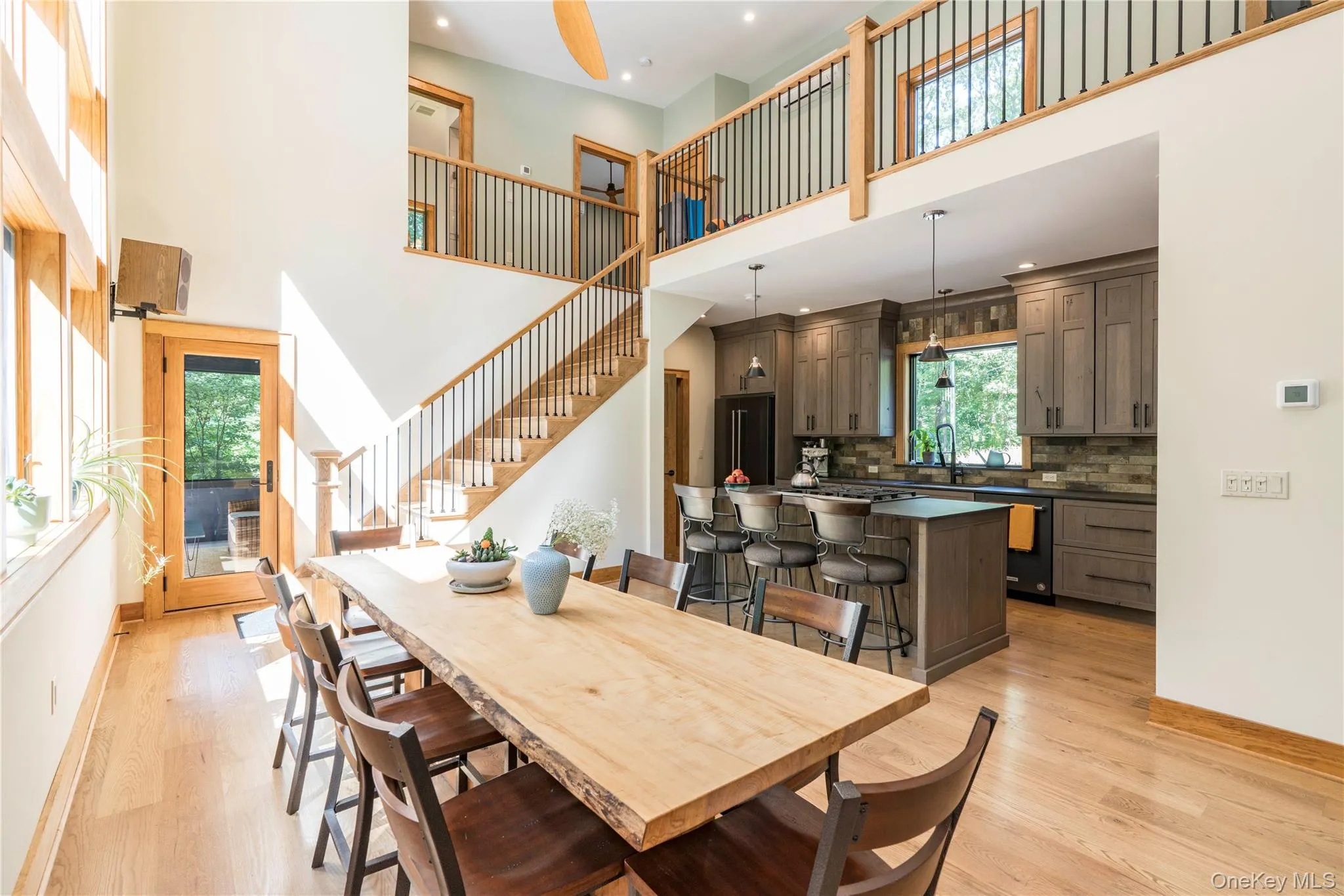 Large Dining Room is Open to the Kitchen Large Dining Room is Open to the Kitchen