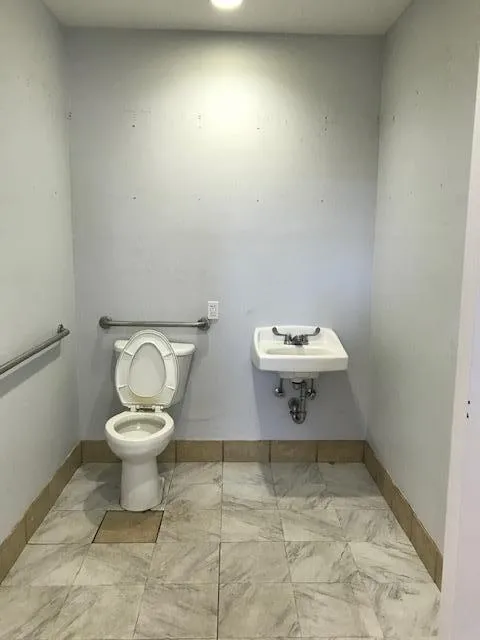 595 Willis Avenue, North Hempstead, NY, ,Commercial Lease,Idx,Willis,0,881841 595 Willis Avenue, North Hempstead, NY, ,Commercial Lease,Idx,Willis,0,881841