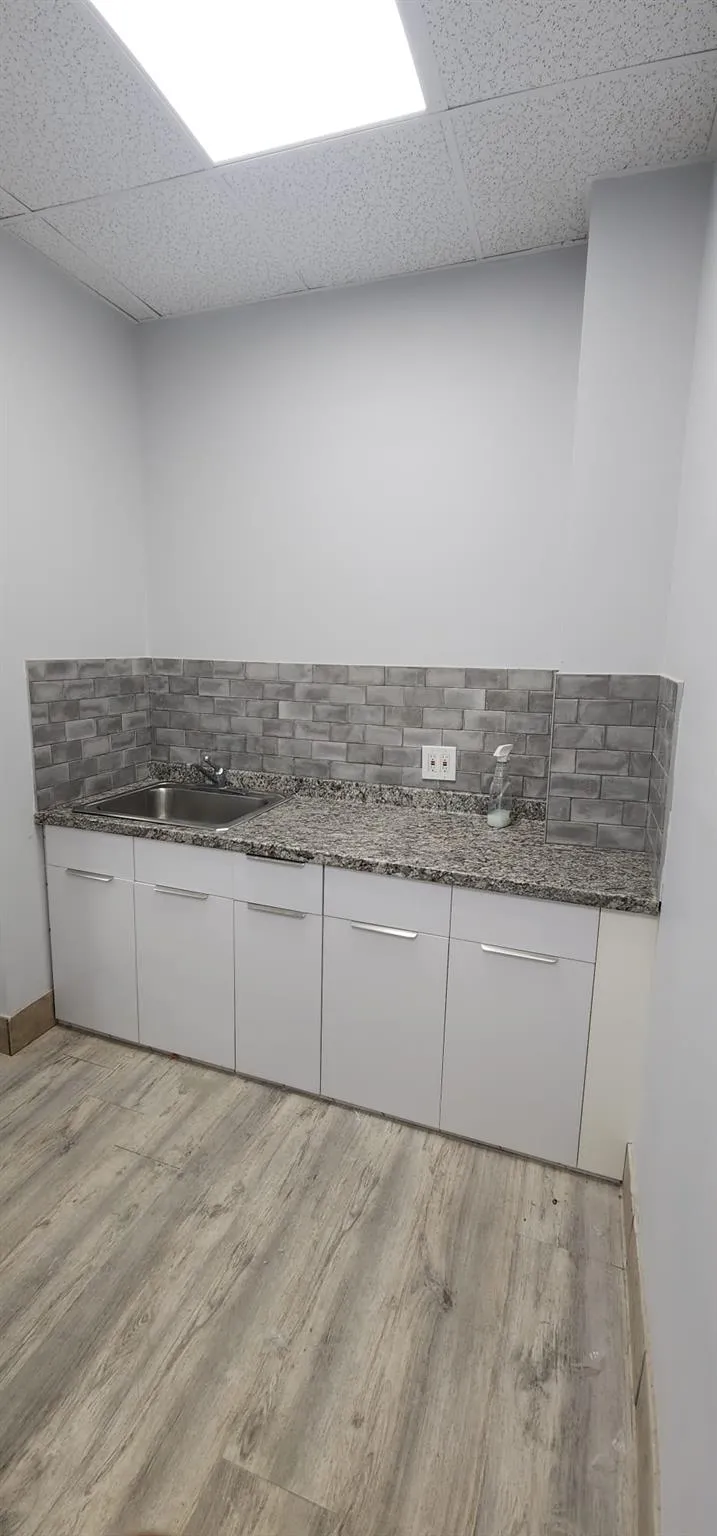 595 Willis Avenue, North Hempstead, NY, ,Commercial Lease,Idx,Willis,0,881841 595 Willis Avenue, North Hempstead, NY, ,Commercial Lease,Idx,Willis,0,881841