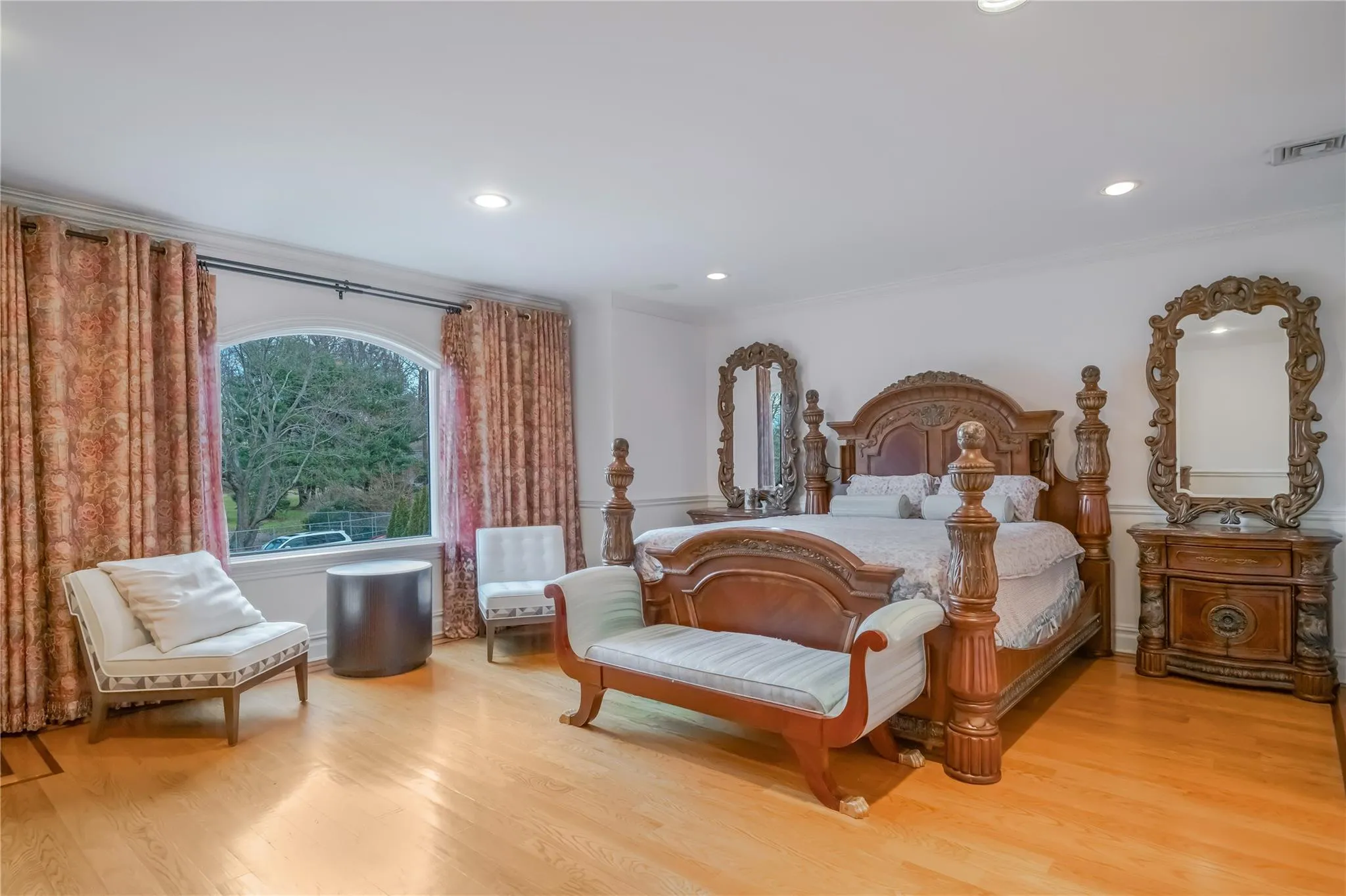 5 Beech Drive, North Hempstead, NY, 5 Bedrooms Bedrooms, 11 Rooms Rooms,5 BathroomsBathrooms,Residential Lease,Idx,Beech,0,881902 5 Beech Drive, North Hempstead, NY, 5 Bedrooms Bedrooms, 11 Rooms Rooms,5 BathroomsBathrooms,Residential Lease,Idx,Beech,0,881902