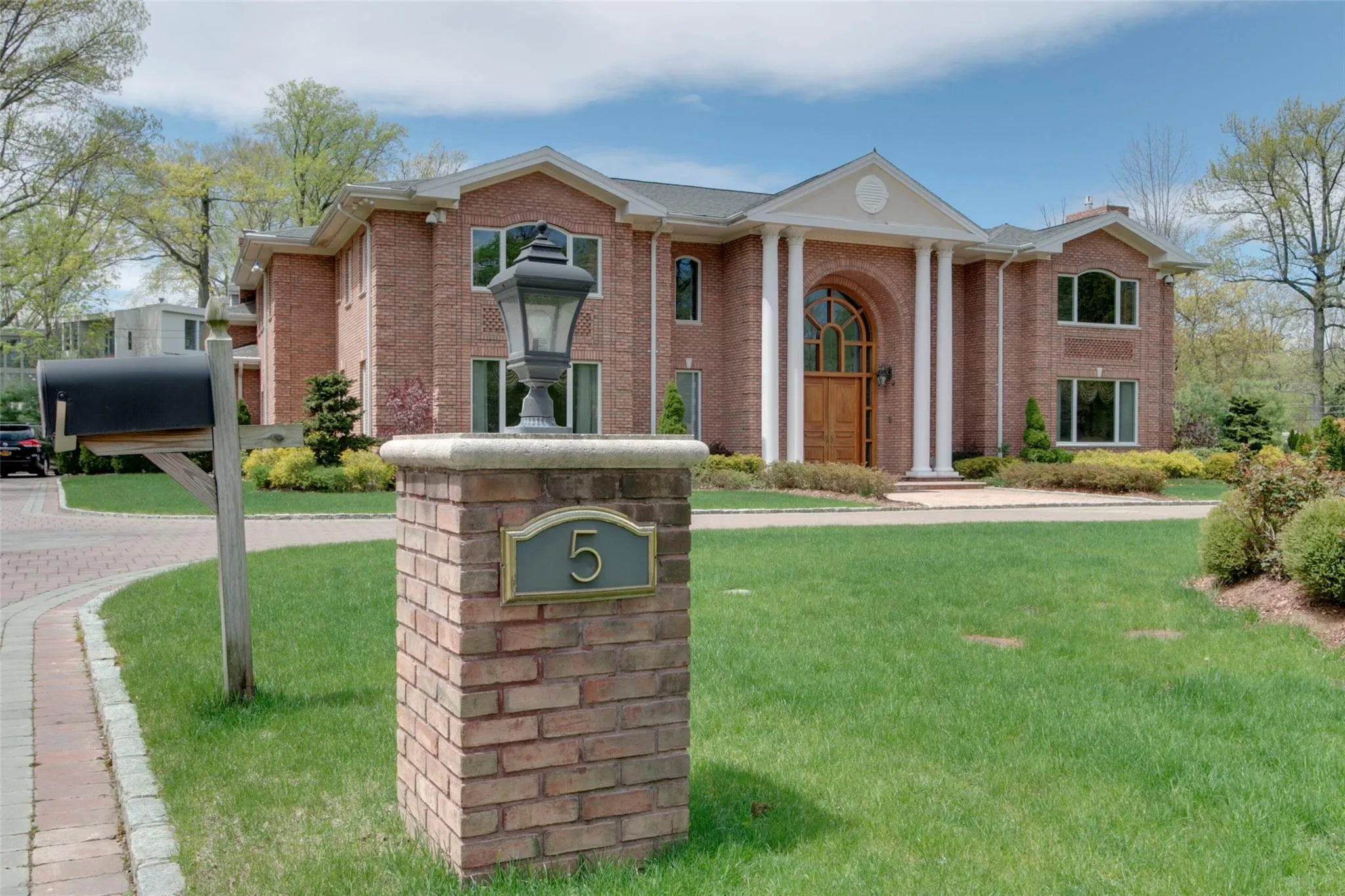 5 Beech Drive, North Hempstead, NY, 5 Bedrooms Bedrooms, 11 Rooms Rooms,5 BathroomsBathrooms,Residential Lease,Idx,Beech,0,881902 5 Beech Drive, North Hempstead, NY, 5 Bedrooms Bedrooms, 11 Rooms Rooms,5 BathroomsBathrooms,Residential Lease,Idx,Beech,0,881902