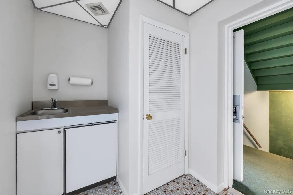 39 Main Street, Huntington, NY, ,Commercial Lease,Idx,Main,882260 39 Main Street, Huntington, NY, ,Commercial Lease,Idx,Main,882260