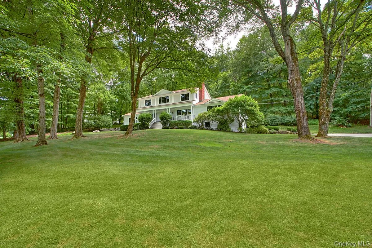 12 Brandon Drive, New Castle, NY, 4 Bedrooms Bedrooms, 9 Rooms Rooms,3 BathroomsBathrooms,Residential,For Rent,Brandon,0,882412 12 Brandon Drive, New Castle, NY, 4 Bedrooms Bedrooms, 9 Rooms Rooms,3 BathroomsBathrooms,Residential,For Rent,Brandon,0,882412