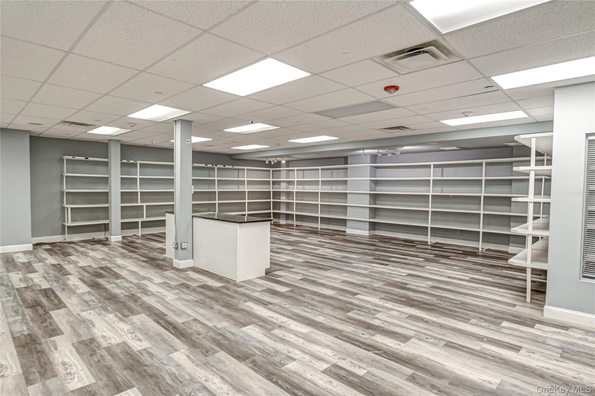 328A Main Street, Huntington, NY, ,Commercial Lease,Idx,Main,882541 328A Main Street, Huntington, NY, ,Commercial Lease,Idx,Main,882541
