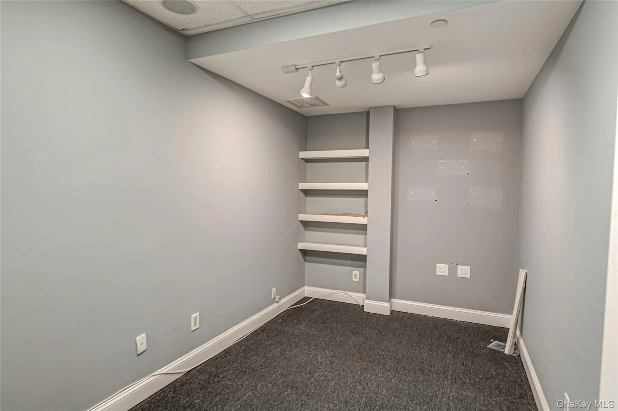 328A Main Street, Huntington, NY, ,Commercial Lease,Idx,Main,0,882541 328A Main Street, Huntington, NY, ,Commercial Lease,Idx,Main,0,882541