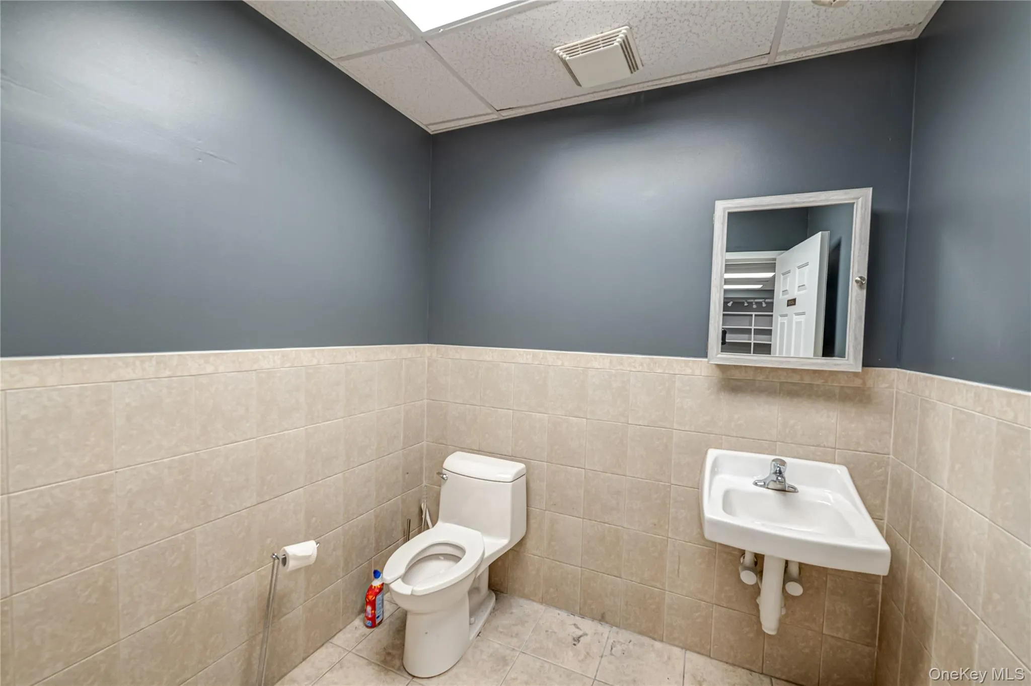 328A Main Street, Huntington, NY, ,Commercial Lease,Idx,Main,882541 328A Main Street, Huntington, NY, ,Commercial Lease,Idx,Main,882541
