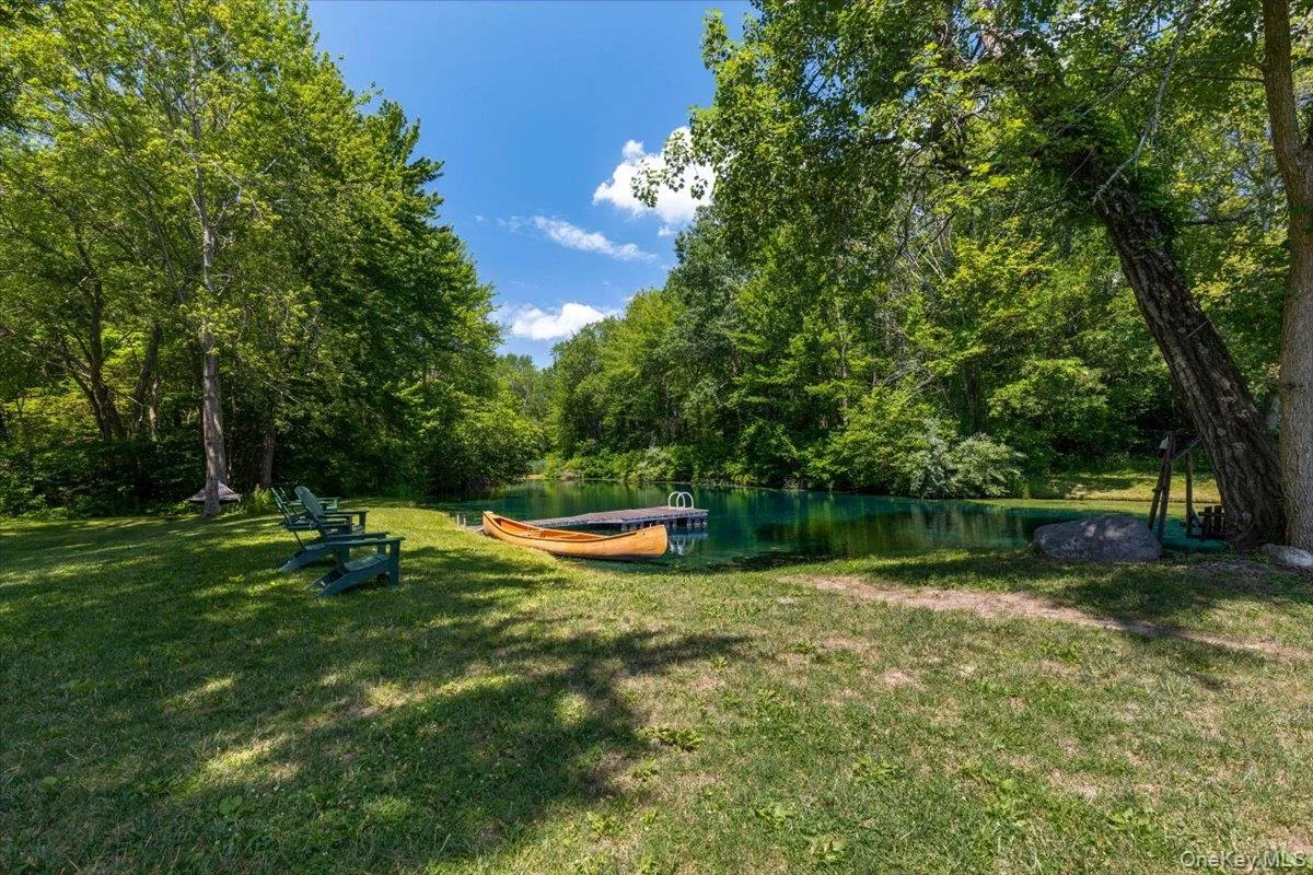Boating/ Fishing / Swimming with a dock Boating/ Fishing / Swimming with a dock