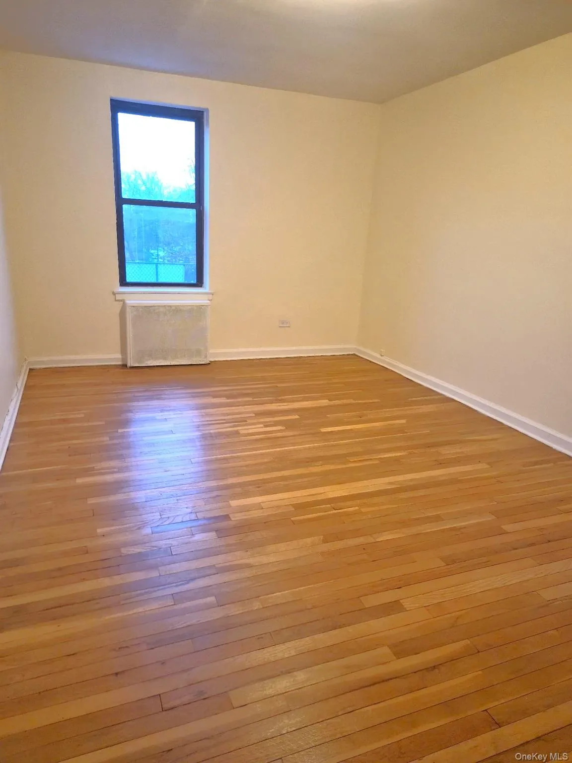 6535 108th Street, New York, NY, 1 Bedroom Bedrooms, 3 Rooms Rooms,1 BathroomBathrooms,Residential Sale,For Rent,108th,0,882644 6535 108th Street, New York, NY, 1 Bedroom Bedrooms, 3 Rooms Rooms,1 BathroomBathrooms,Residential Sale,For Rent,108th,0,882644
