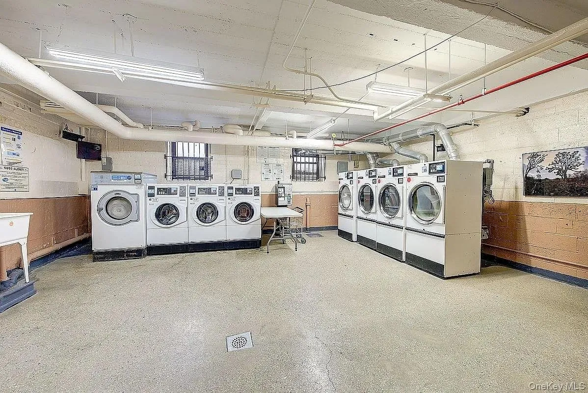 6535 108th Street, New York, NY, 1 Bedroom Bedrooms, 3 Rooms Rooms,1 BathroomBathrooms,Residential Sale,For Rent,108th,0,882644 6535 108th Street, New York, NY, 1 Bedroom Bedrooms, 3 Rooms Rooms,1 BathroomBathrooms,Residential Sale,For Rent,108th,0,882644