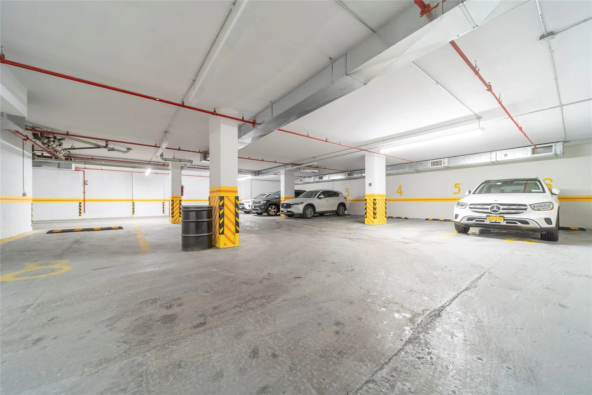 124-28 Queens Boulevard, New York, NY, ,Commercial Lease,Idx,Queens,883356 124-28 Queens Boulevard, New York, NY, ,Commercial Lease,Idx,Queens,883356