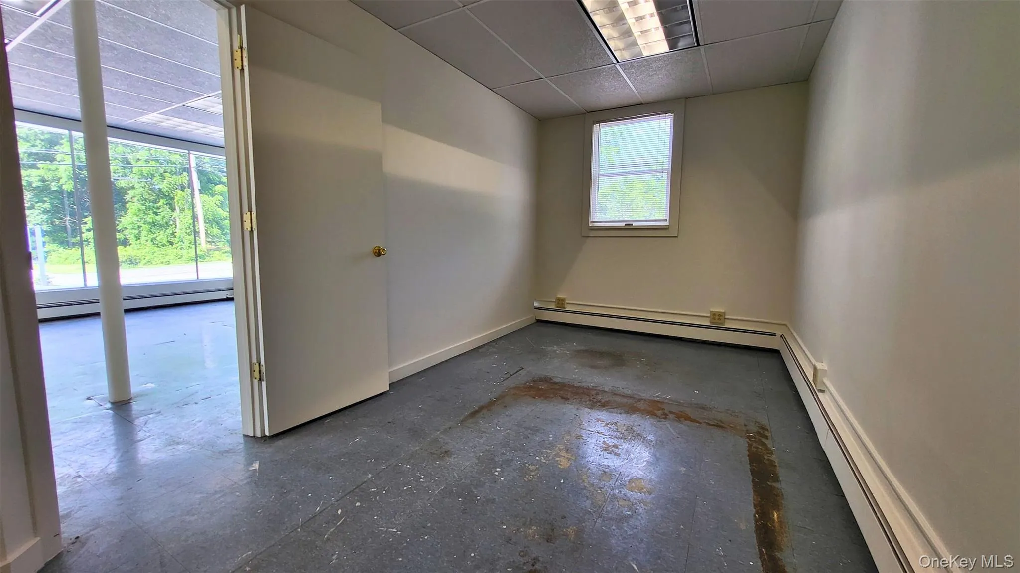 additional office/ storage area additional office/ storage area