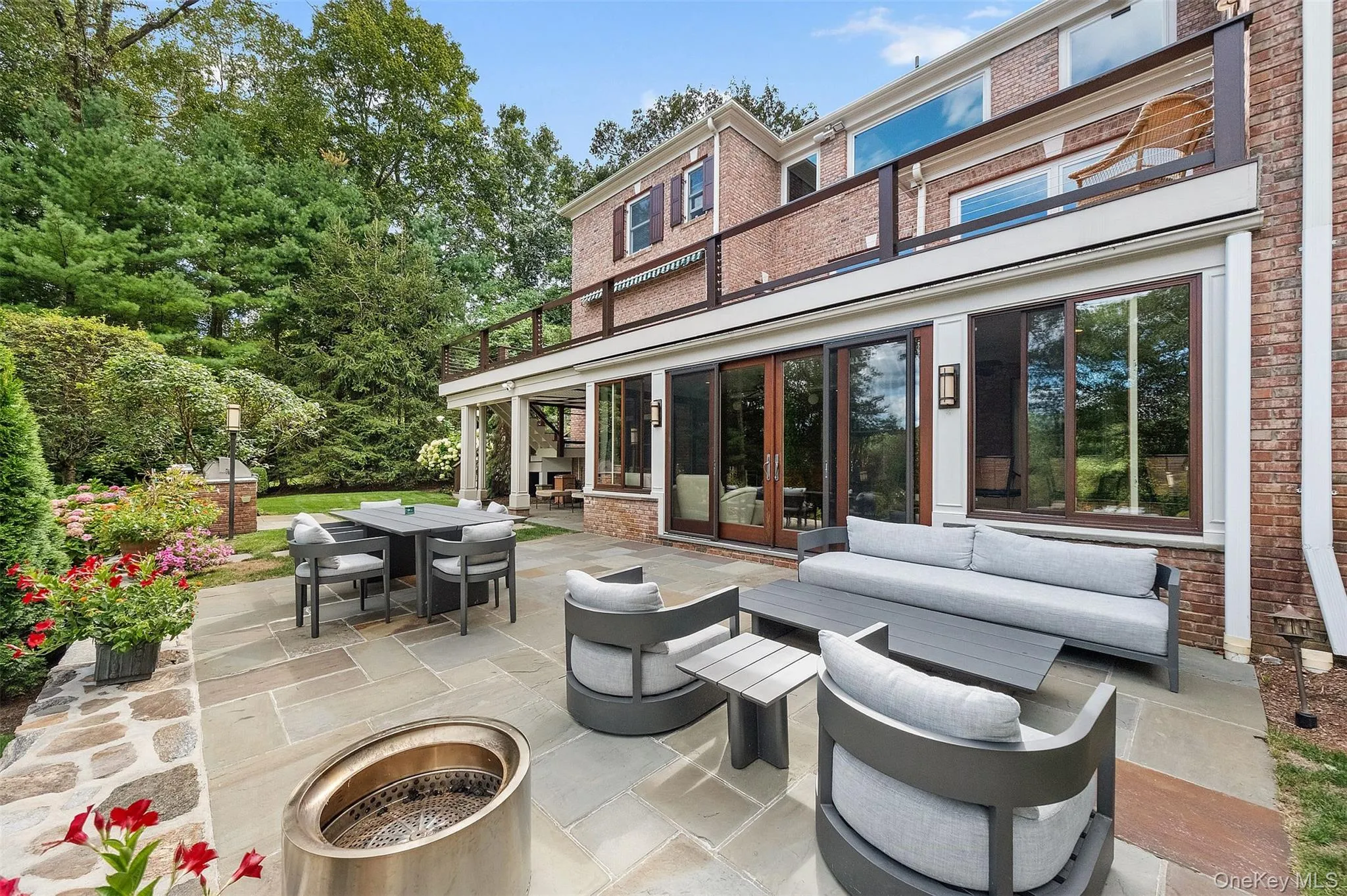 8 Ridgeview Circle, North Castle, NY, 5 Bedrooms Bedrooms, 11 Rooms Rooms,8 BathroomsBathrooms,Residential,For Rent,Ridgeview,0,884079 8 Ridgeview Circle, North Castle, NY, 5 Bedrooms Bedrooms, 11 Rooms Rooms,8 BathroomsBathrooms,Residential,For Rent,Ridgeview,0,884079