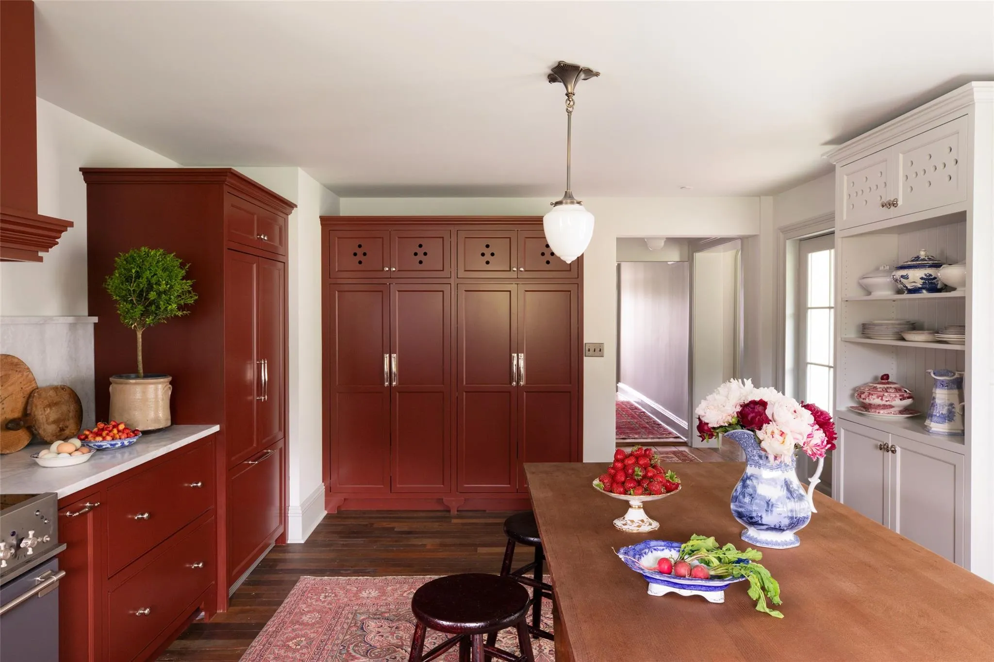 Dining area featuring dark wood-style floors Dining area featuring dark wood-style floors