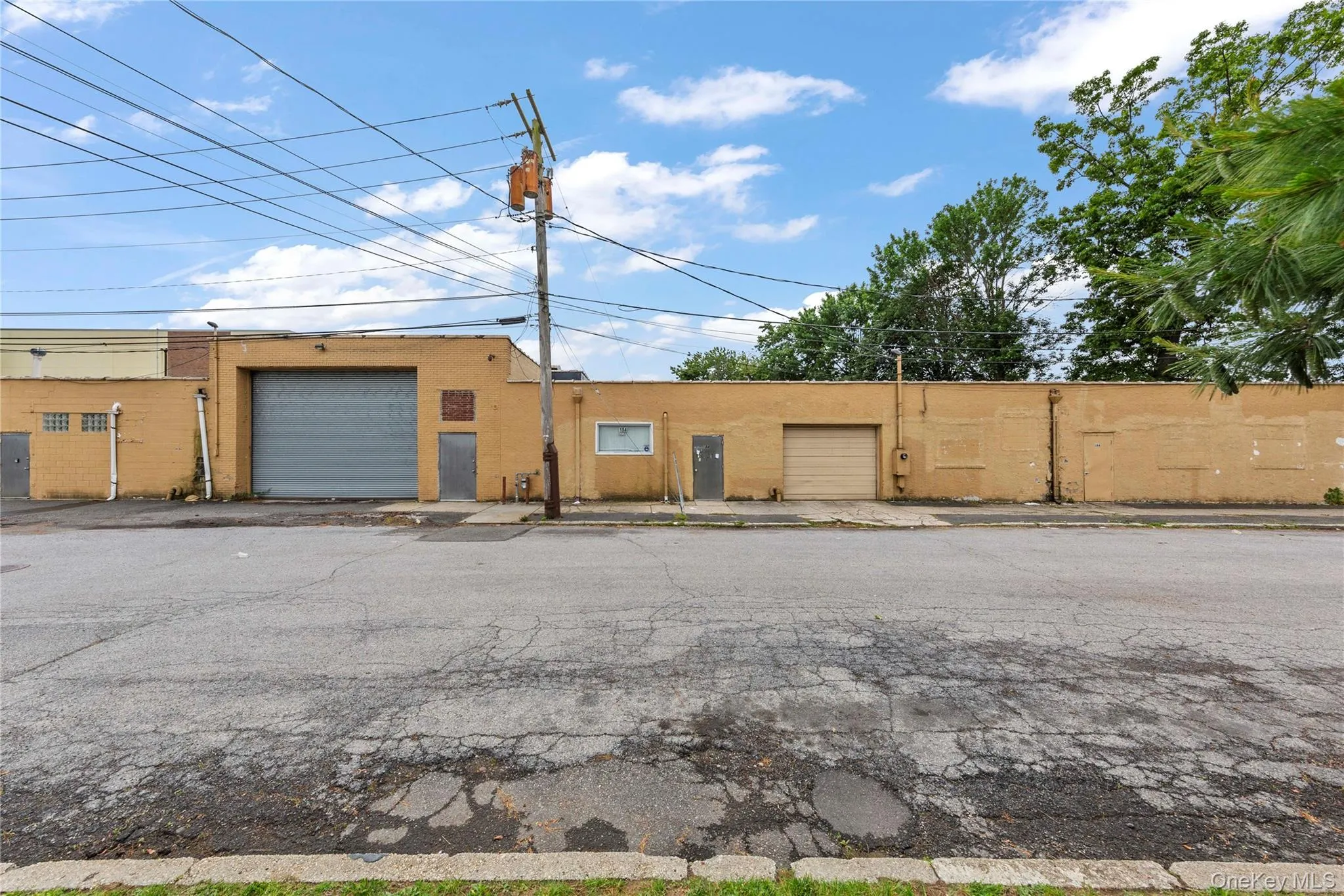 627 W Merrick Road, Hempstead, NY, ,Commercial Lease,Idx,W Merrick,884438 627 W Merrick Road, Hempstead, NY, ,Commercial Lease,Idx,W Merrick,884438