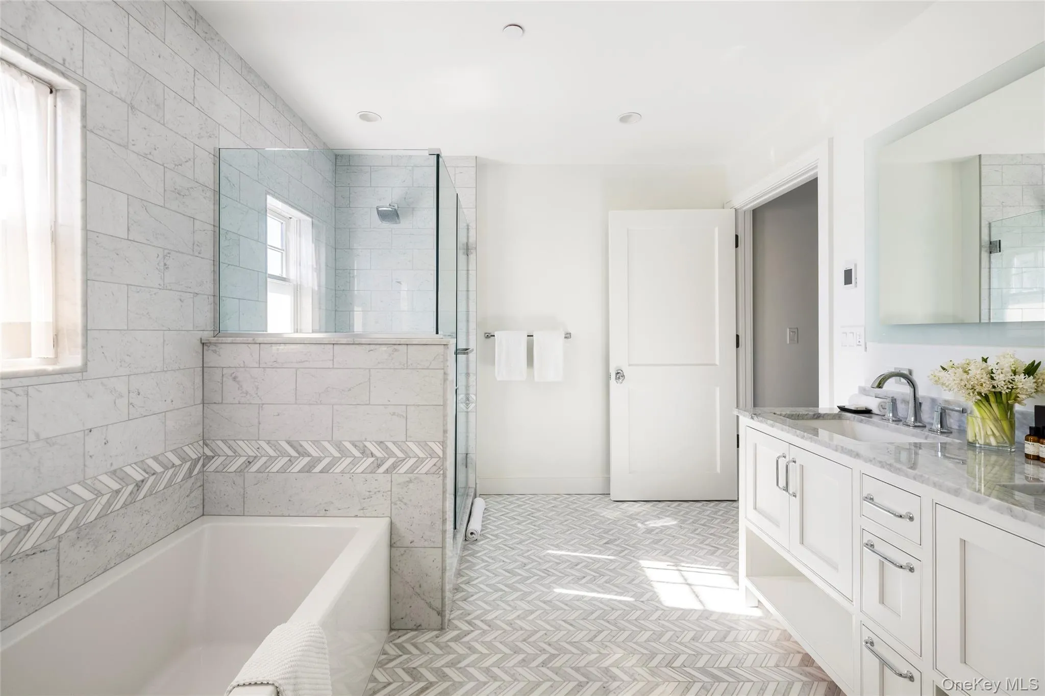 45 Old Boathouse Lane, Southampton, NY, 2 Bedrooms Bedrooms, 7 Rooms Rooms,2 BathroomsBathrooms,Residential,For Rent,Old Boathouse,0,884763 45 Old Boathouse Lane, Southampton, NY, 2 Bedrooms Bedrooms, 7 Rooms Rooms,2 BathroomsBathrooms,Residential,For Rent,Old Boathouse,0,884763