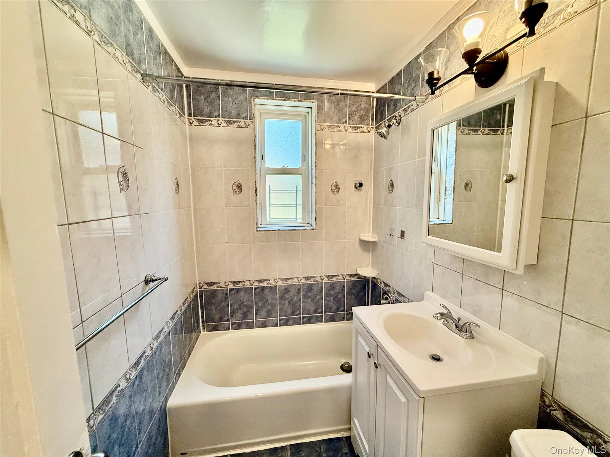 1549 Central Park Avenue, Yonkers, NY, 2 Bedrooms Bedrooms, 4 Rooms Rooms,1 BathroomBathrooms,Residential Lease,Idx,Central Park,0,884869 1549 Central Park Avenue, Yonkers, NY, 2 Bedrooms Bedrooms, 4 Rooms Rooms,1 BathroomBathrooms,Residential Lease,Idx,Central Park,0,884869