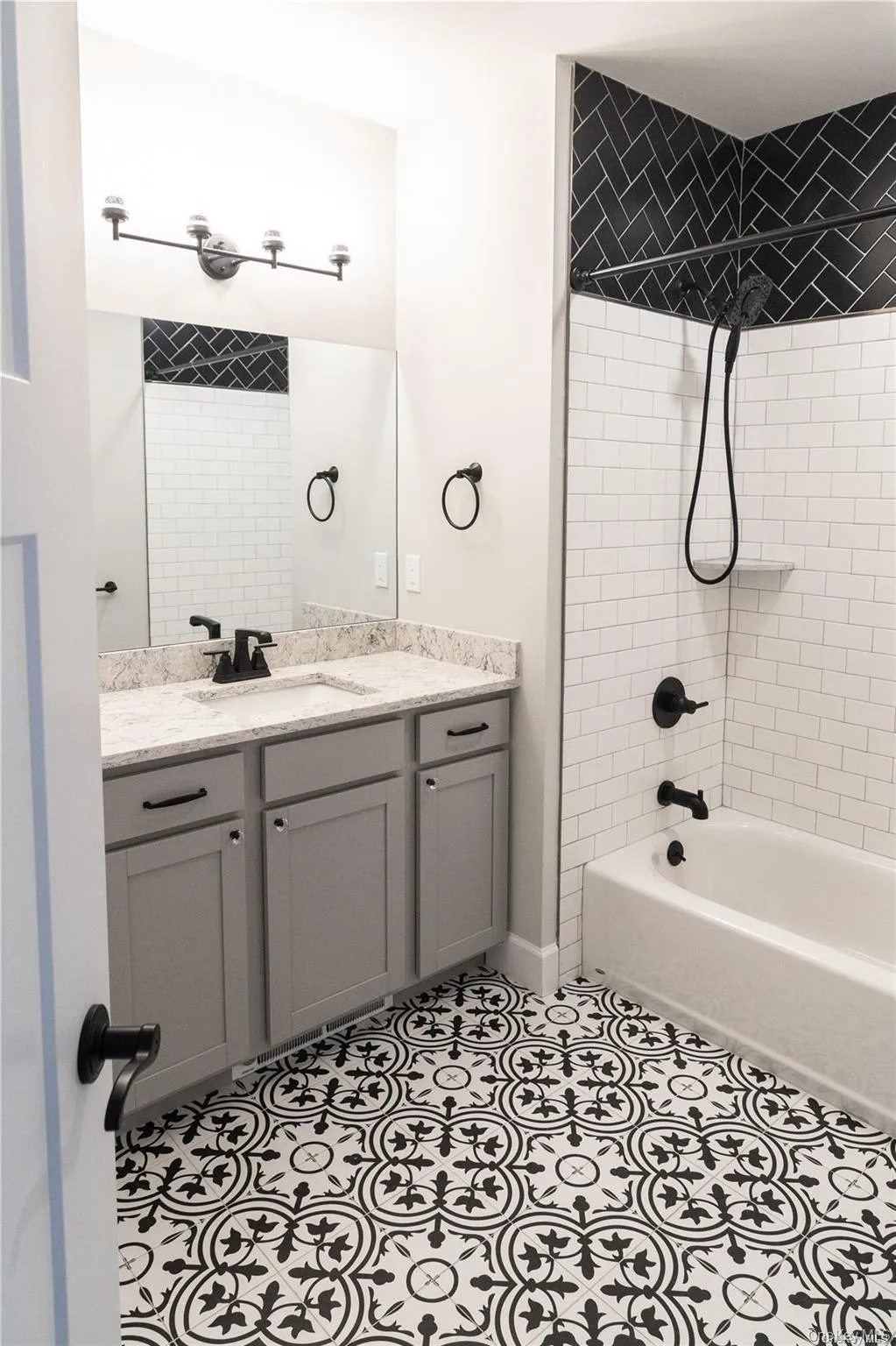 Retro brand new lux full bath Retro brand new lux full bath