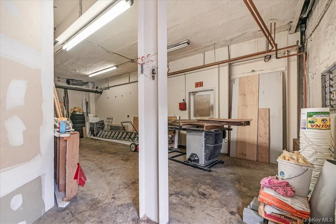 Storage/Office Storage/Office