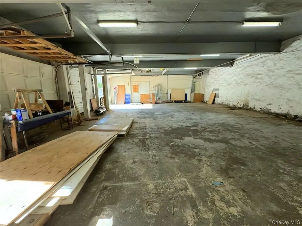 Misc room featuring concrete flooring Misc room featuring concrete flooring