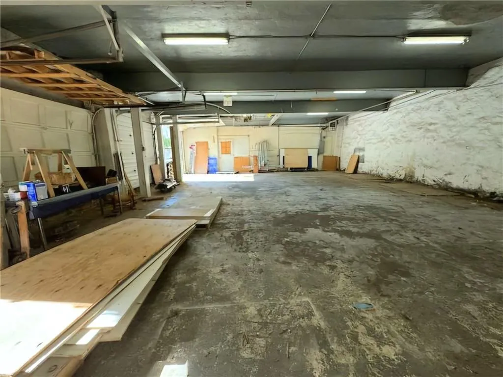 Misc room featuring concrete flooring Misc room featuring concrete flooring