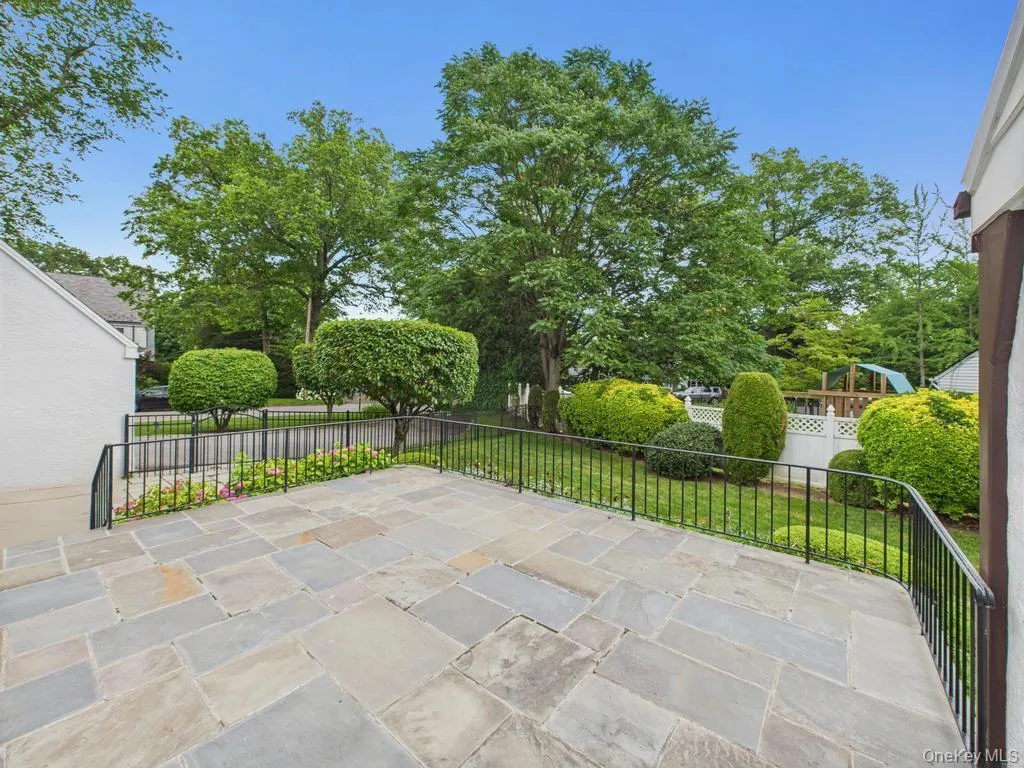 View of patio / terrace View of patio / terrace