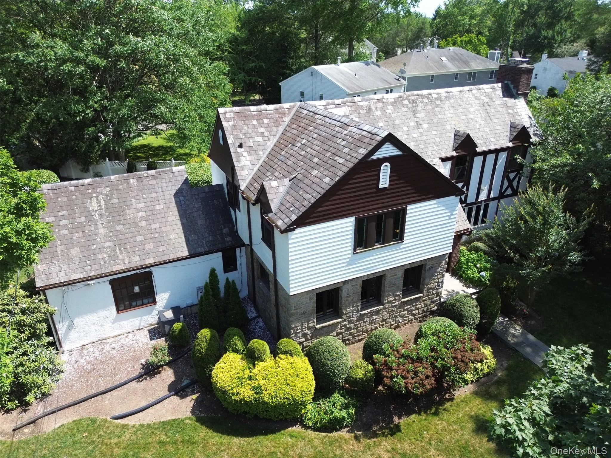 Aerial view of property and surrounding area Aerial view of property and surrounding area