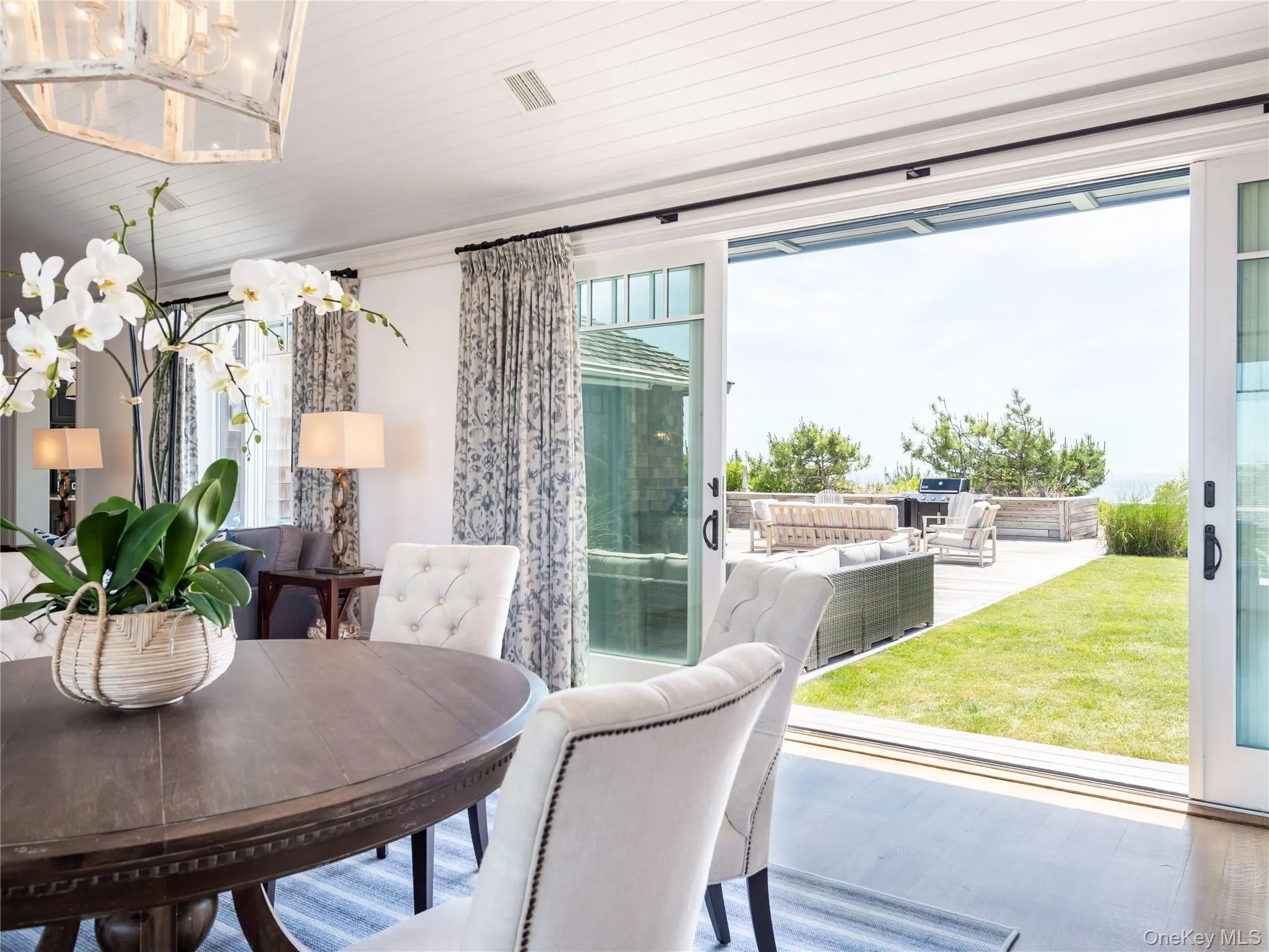 40 Dune Road, Southampton, New York 11959