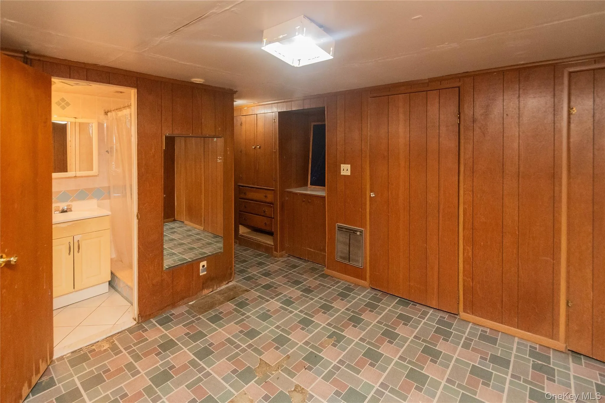 Recreation area with full bathroom attached Recreation area with full bathroom attached
