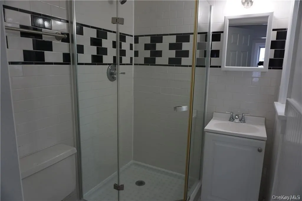 63 Spring Street, Mount Kisco, NY, 2 Bedrooms Bedrooms, 5 Rooms Rooms,1 BathroomBathrooms,Residential Lease,Idx,Spring,887251 63 Spring Street, Mount Kisco, NY, 2 Bedrooms Bedrooms, 5 Rooms Rooms,1 BathroomBathrooms,Residential Lease,Idx,Spring,887251