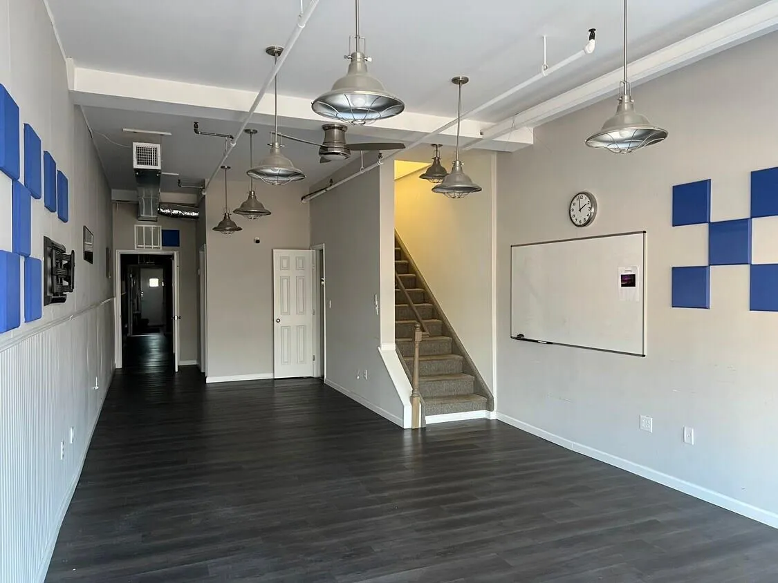 Interior as seen from the front Interior as seen from the front