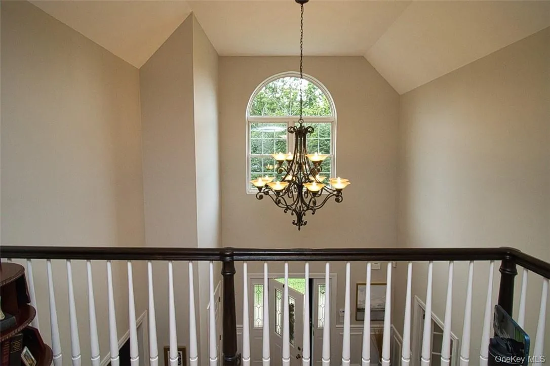 Details with a notable chandelier Details with a notable chandelier