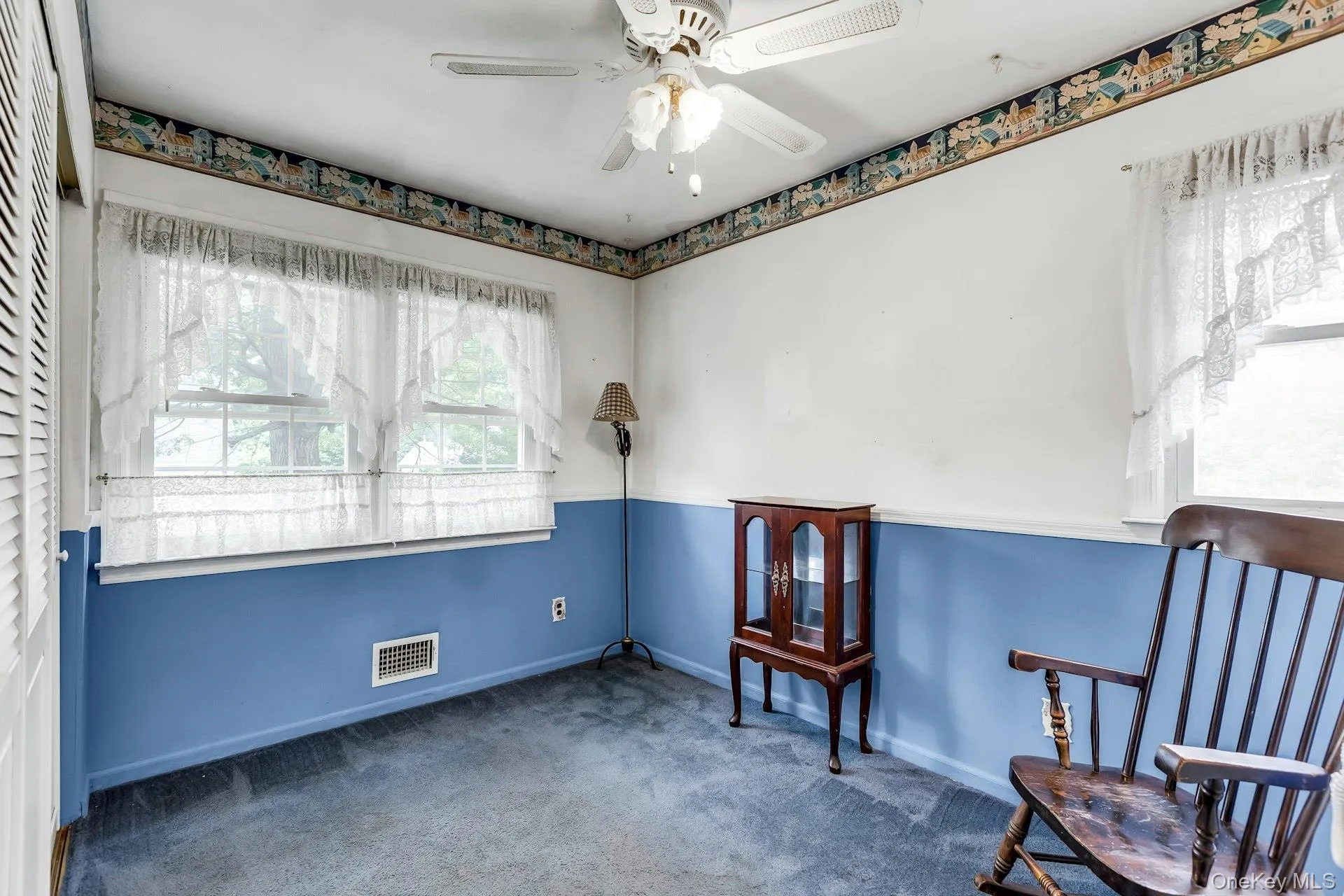 Bedroom #2 - Nice Sized with Double Window Bedroom #2 - Nice Sized with Double Window