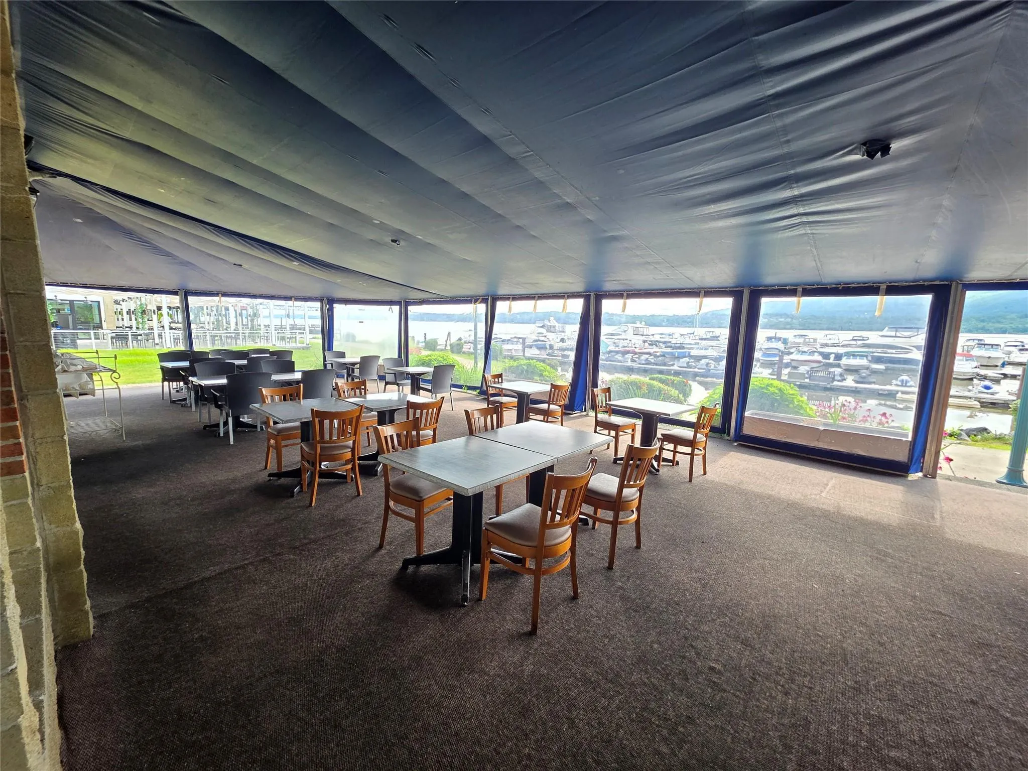 View of sunroom / solarium View of sunroom / solarium