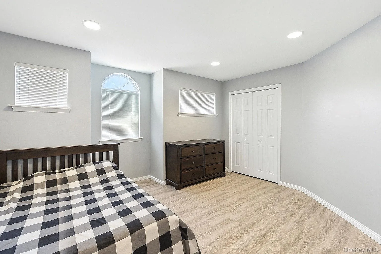 33 Sunflower Ridge Road, Brookhaven, NY, 3 Bedrooms Bedrooms, 7 Rooms Rooms,2 BathroomsBathrooms,Residential,For Rent,Sunflower Ridge,0,888334 33 Sunflower Ridge Road, Brookhaven, NY, 3 Bedrooms Bedrooms, 7 Rooms Rooms,2 BathroomsBathrooms,Residential,For Rent,Sunflower Ridge,0,888334