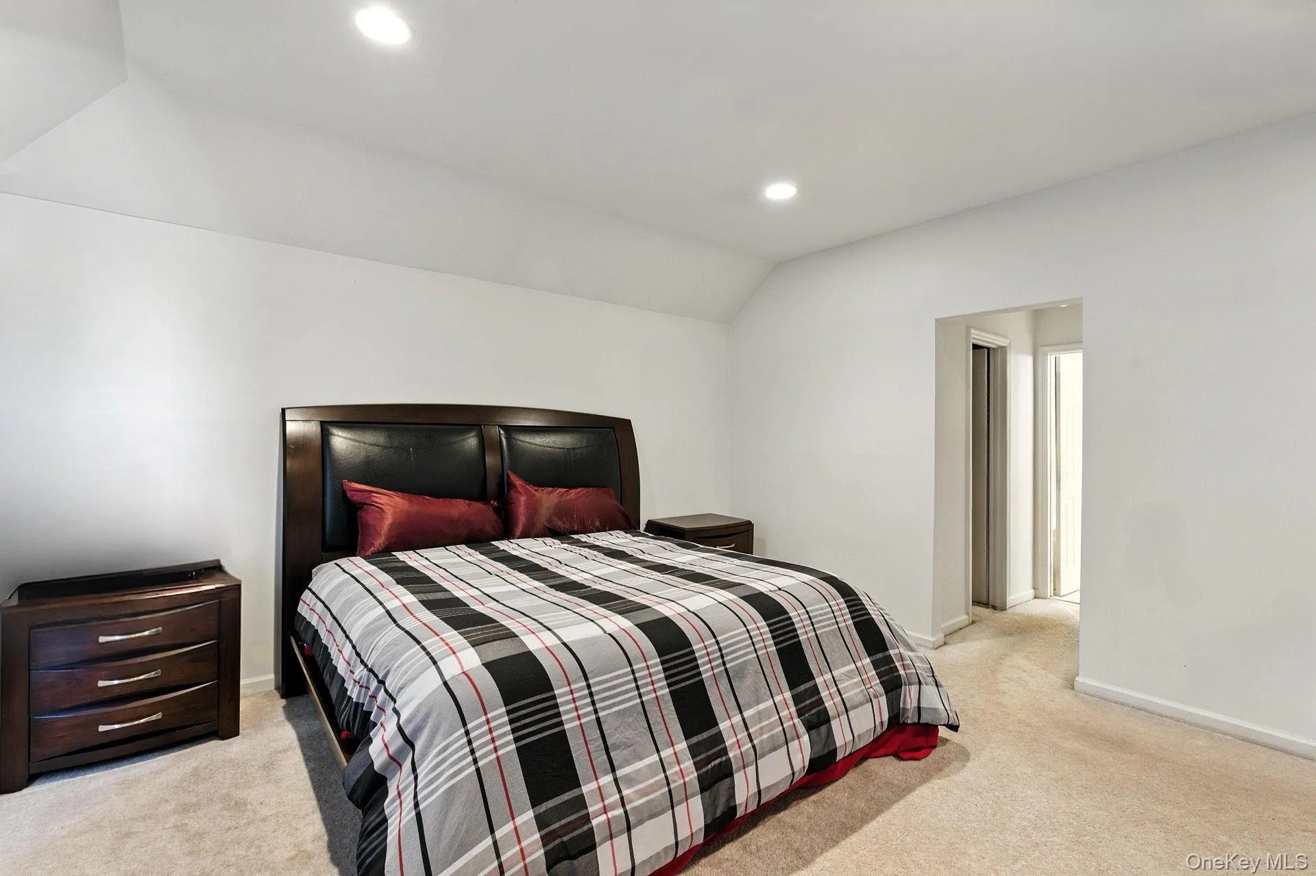 33 Sunflower Ridge Road, Brookhaven, NY, 3 Bedrooms Bedrooms, 7 Rooms Rooms,2 BathroomsBathrooms,Residential,For Rent,Sunflower Ridge,0,888334 33 Sunflower Ridge Road, Brookhaven, NY, 3 Bedrooms Bedrooms, 7 Rooms Rooms,2 BathroomsBathrooms,Residential,For Rent,Sunflower Ridge,0,888334