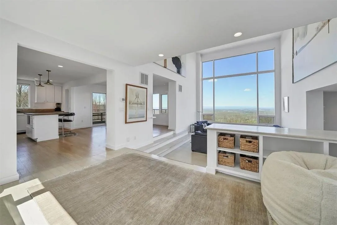 94 Mine Hill, Cornwall, NY, 4 Bedrooms Bedrooms, 10 Rooms Rooms,3 BathroomsBathrooms,Residential Lease,Idx,Mine Hill,0,888634 94 Mine Hill, Cornwall, NY, 4 Bedrooms Bedrooms, 10 Rooms Rooms,3 BathroomsBathrooms,Residential Lease,Idx,Mine Hill,0,888634