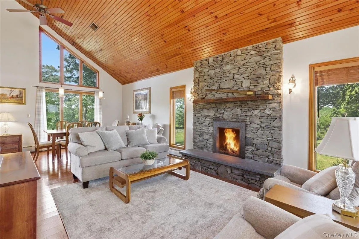 48 County Route 14, Livingston, NY, 4 Bedrooms Bedrooms, 7 Rooms Rooms,3 BathroomsBathrooms,Residential,For Rent,County Route 14,0,888773 48 County Route 14, Livingston, NY, 4 Bedrooms Bedrooms, 7 Rooms Rooms,3 BathroomsBathrooms,Residential,For Rent,County Route 14,0,888773