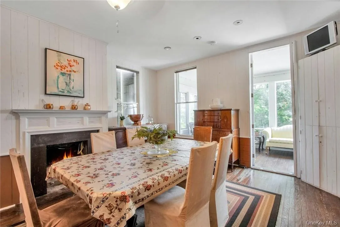 67 River Road, Orangetown, NY, 4 Bedrooms Bedrooms, 11 Rooms Rooms,3 BathroomsBathrooms,Residential Lease,Idx,River,0,889039 67 River Road, Orangetown, NY, 4 Bedrooms Bedrooms, 11 Rooms Rooms,3 BathroomsBathrooms,Residential Lease,Idx,River,0,889039