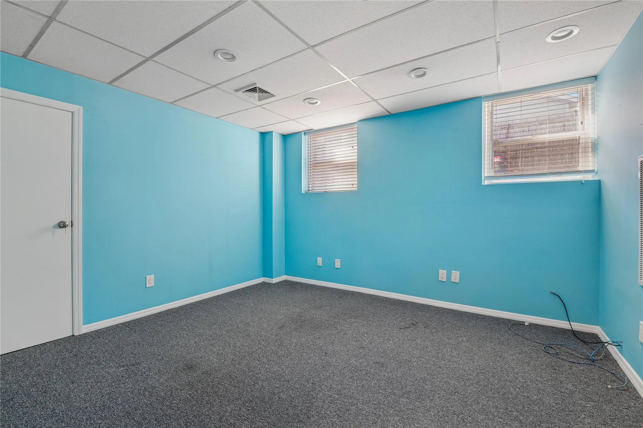 Room 99X 1 Room 99X 1