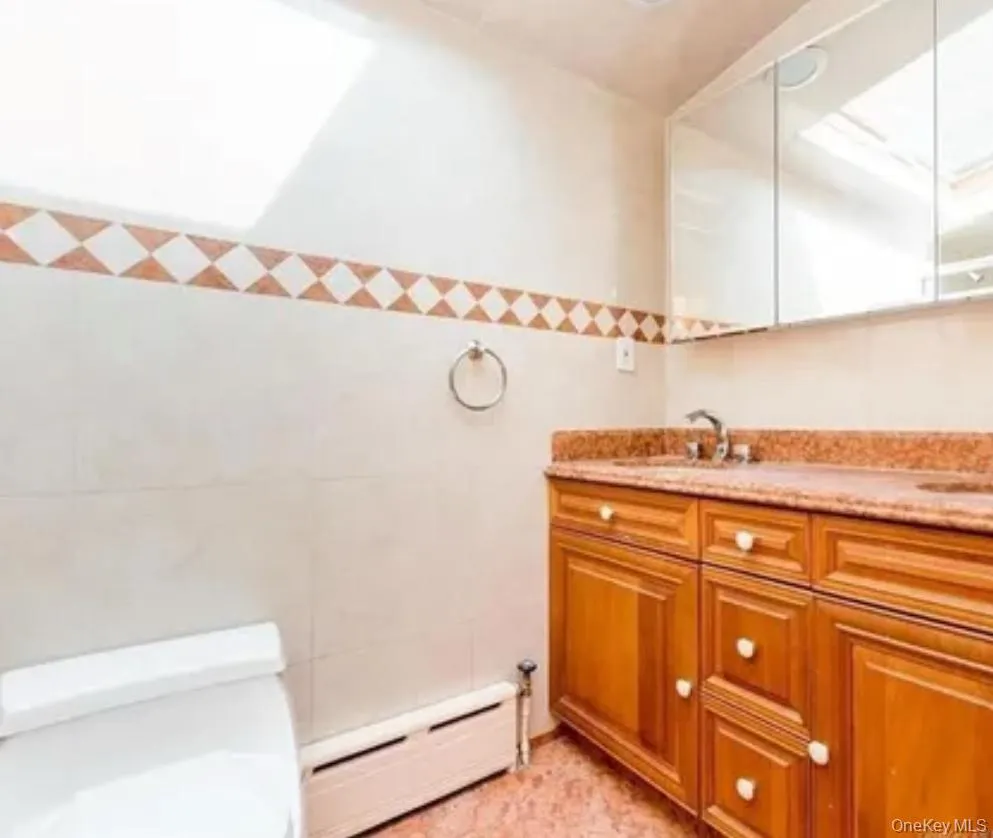 445 Hartsdale Avenue, Greenburgh, NY, 3 Bedrooms Bedrooms, 13 Rooms Rooms,3 BathroomsBathrooms,Residential,For Rent,Hartsdale,0,889976 445 Hartsdale Avenue, Greenburgh, NY, 3 Bedrooms Bedrooms, 13 Rooms Rooms,3 BathroomsBathrooms,Residential,For Rent,Hartsdale,0,889976