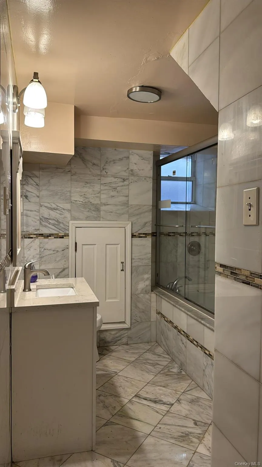 445 Hartsdale Avenue, Greenburgh, NY, 3 Bedrooms Bedrooms, 13 Rooms Rooms,3 BathroomsBathrooms,Residential,For Rent,Hartsdale,0,889976 445 Hartsdale Avenue, Greenburgh, NY, 3 Bedrooms Bedrooms, 13 Rooms Rooms,3 BathroomsBathrooms,Residential,For Rent,Hartsdale,0,889976