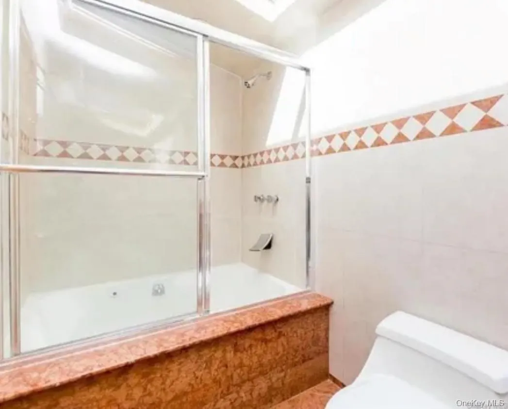 445 Hartsdale Avenue, Greenburgh, NY, 3 Bedrooms Bedrooms, 13 Rooms Rooms,3 BathroomsBathrooms,Residential,For Rent,Hartsdale,0,889976 445 Hartsdale Avenue, Greenburgh, NY, 3 Bedrooms Bedrooms, 13 Rooms Rooms,3 BathroomsBathrooms,Residential,For Rent,Hartsdale,0,889976